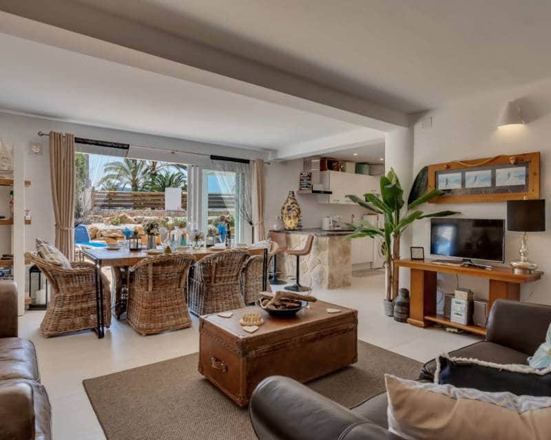 5 bedroom Villa for sale in Javea / Xabia with pool garage - € 895,000 (Ref: 9058601)