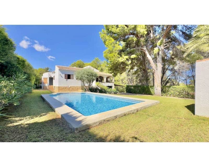 6 chambre Villa/Maison à vendre à Javea / Xabia avec piscine garage - 790 000 € (Ref: 9058602)