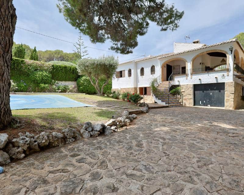 6 chambre Villa/Maison à vendre à Javea / Xabia avec piscine garage - 790 000 € (Ref: 9058602)