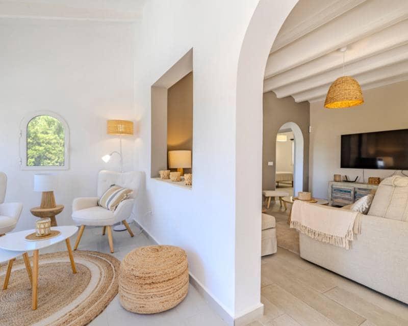 3 soverom Villa til leie i Javea / Xabia med svømmebasseng garasje - € 2 000 (Ref: 9060265)