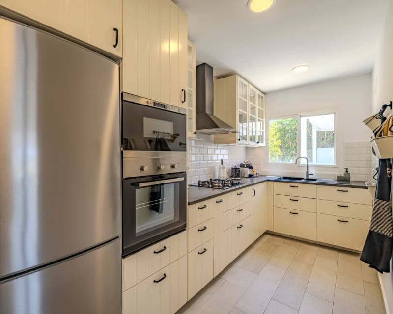 3 soverom Villa til leie i Javea / Xabia med svømmebasseng garasje - € 2 000 (Ref: 9060265)