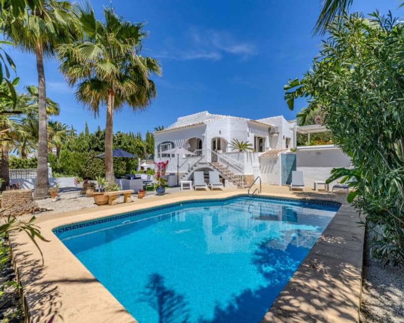 3 soverom Villa til leie i Javea / Xabia med svømmebasseng garasje - € 2 000 (Ref: 9060265)