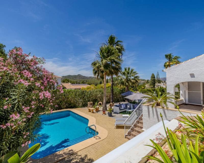 3 soverom Villa til leie i Javea / Xabia med svømmebasseng garasje - € 2 000 (Ref: 9060265)