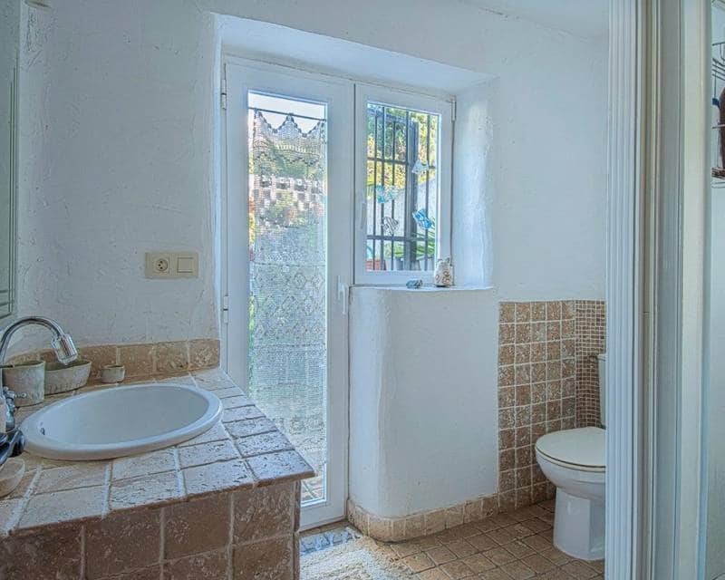 6 soveværelse Villa til salg i Javea / Xabia med swimmingpool - € 950.000 (Ref: 9076971)