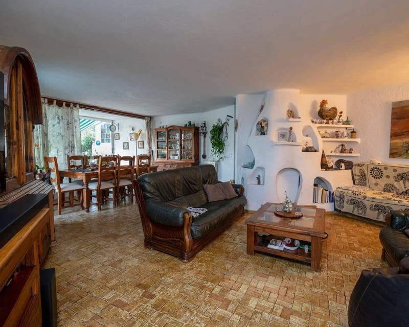 6 soveværelse Villa til salg i Javea / Xabia med swimmingpool - € 950.000 (Ref: 9076971)