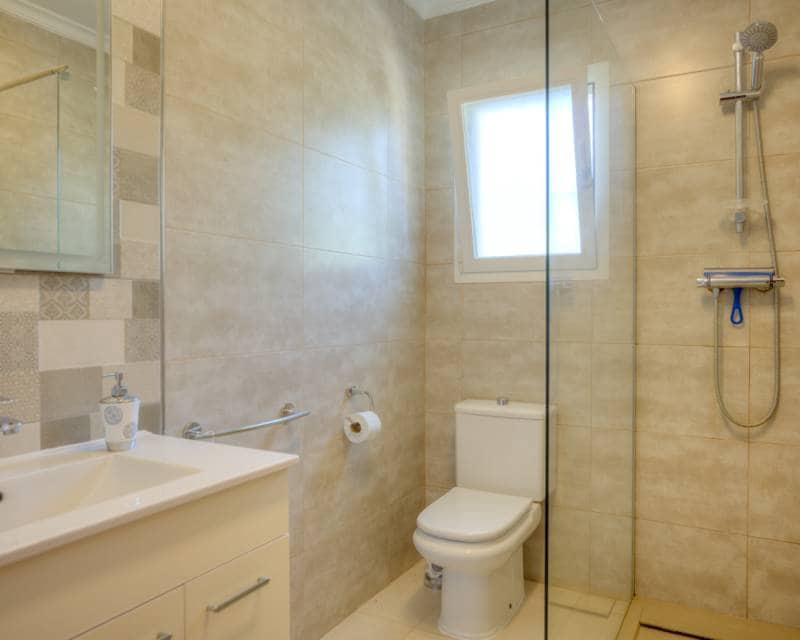 4 slaapkamer Villa te koop in Moraira met zwembad - € 799.000 (Ref: 9099672)