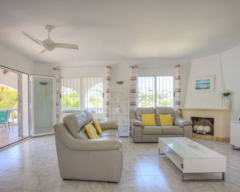 4 slaapkamer Villa te koop in Moraira met zwembad - € 799.000 (Ref: 9099672)