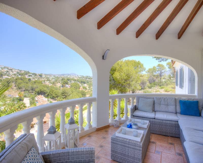 4 slaapkamer Villa te koop in Moraira met zwembad - € 799.000 (Ref: 9099672)