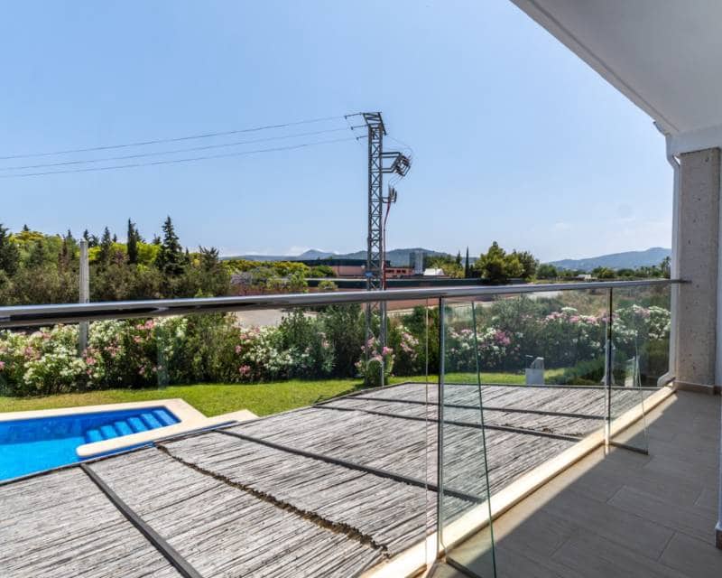 4 soverom Rekkehus til salgs i Javea / Xabia med svømmebasseng - € 649 000 (Ref: 9099674)