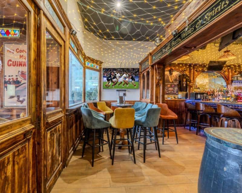 Restaurant/Bar til salgs i Arenal - € 299 999 (Ref: 9099679)