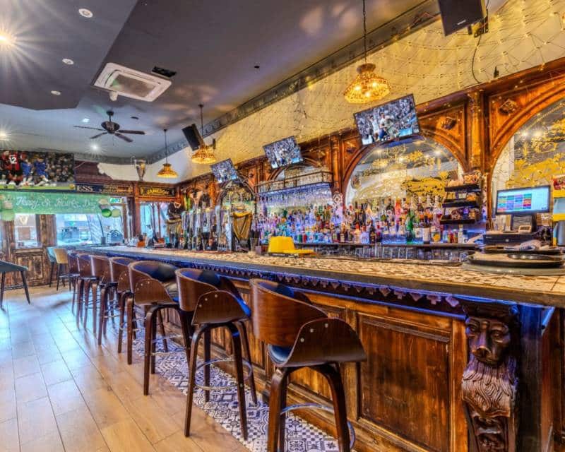 Restaurant/Bar til salgs i Arenal - € 299 999 (Ref: 9099679)