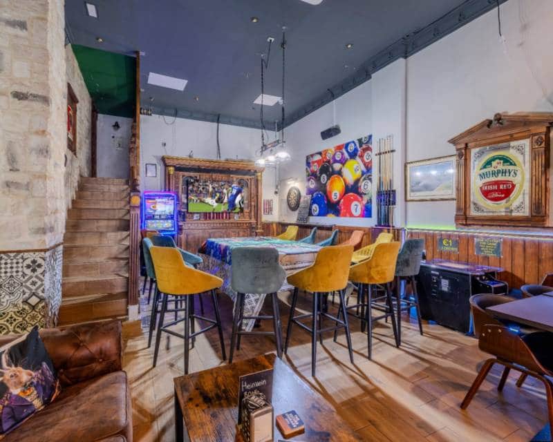 Restaurant/Bar til salgs i Arenal - € 299 999 (Ref: 9099679)