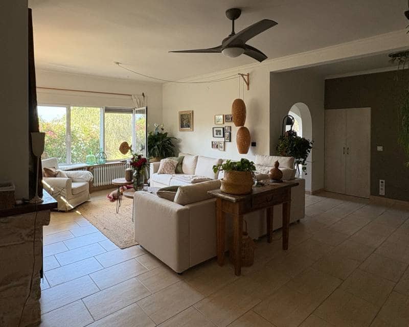 3 soveværelse Villa til salg i Moraira med swimmingpool garage - € 550.000 (Ref: 9115065)