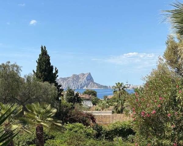 3 soveværelse Villa til salg i Moraira, Teulada-Moraira med swimmingpool garage - € 550.000 (Ref: 9115065)