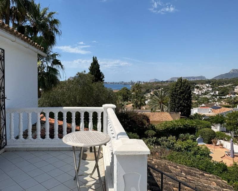 3 soveværelse Villa til salg i Moraira med swimmingpool garage - € 550.000 (Ref: 9115065)