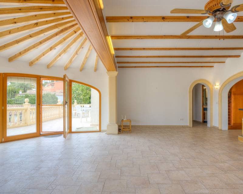 5 soverom Villa til salgs i Moraira med svømmebasseng - € 745 000 (Ref: 9115066)