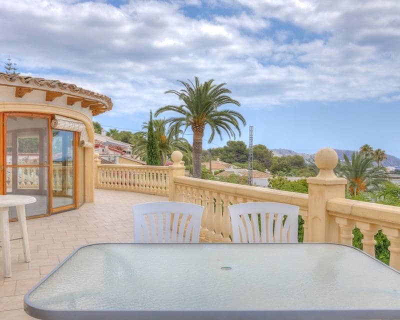 5 soverom Villa til salgs i Moraira med svømmebasseng - € 745 000 (Ref: 9115066)