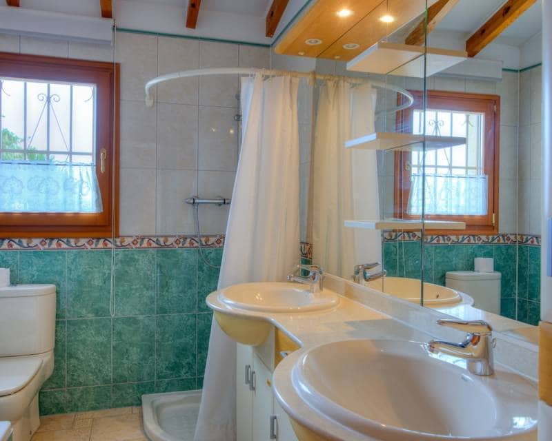 5 soverom Villa til salgs i Moraira med svømmebasseng - € 745 000 (Ref: 9115066)