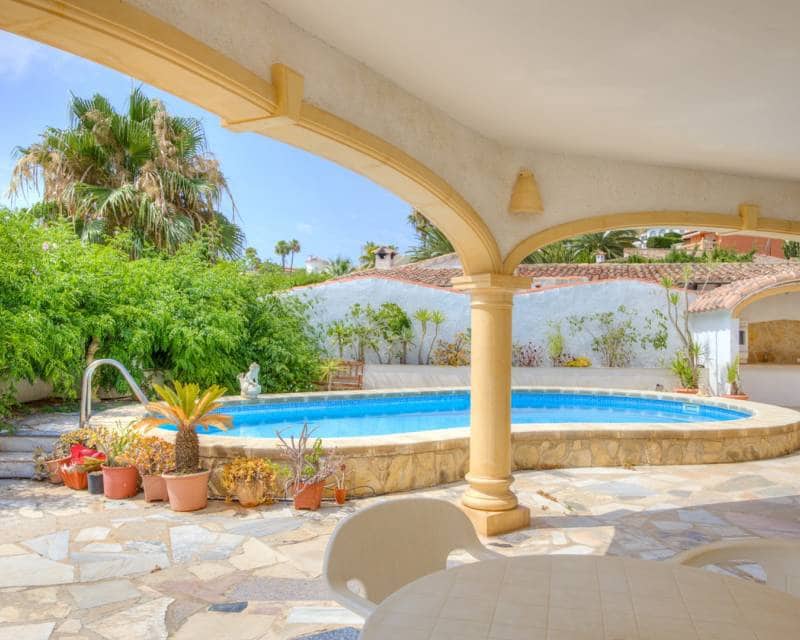 5 soverom Villa til salgs i Moraira med svømmebasseng - € 745 000 (Ref: 9115066)