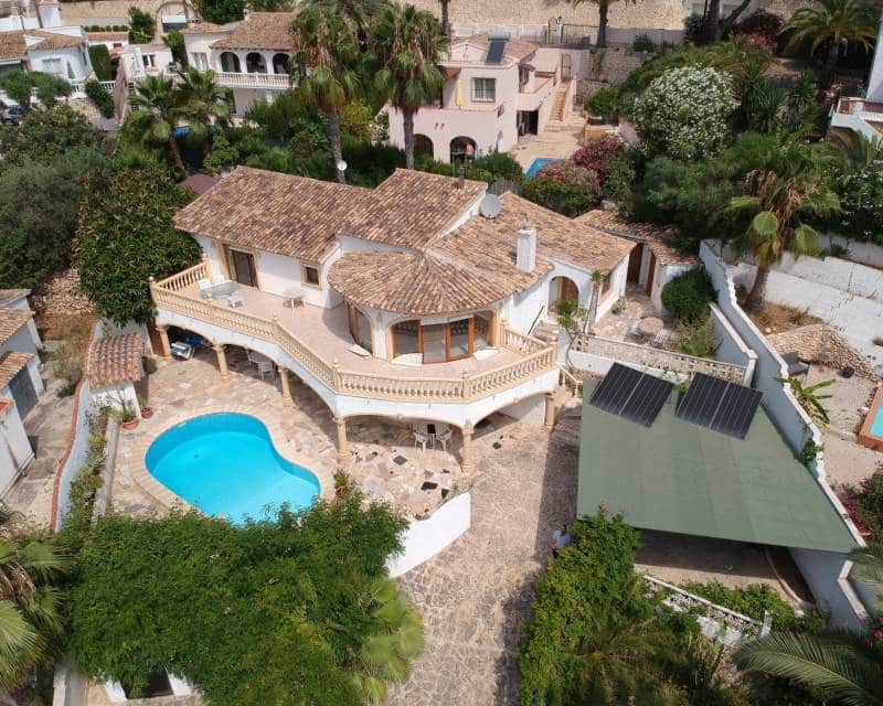 5 soverom Villa til salgs i Moraira med svømmebasseng - € 745 000 (Ref: 9115066)