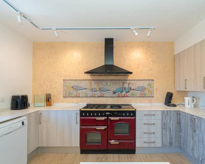 5 makuuhuone Huvila myytävänä paikassa Benissa mukana uima-altaan - 895 000 € (Ref: 9115069)