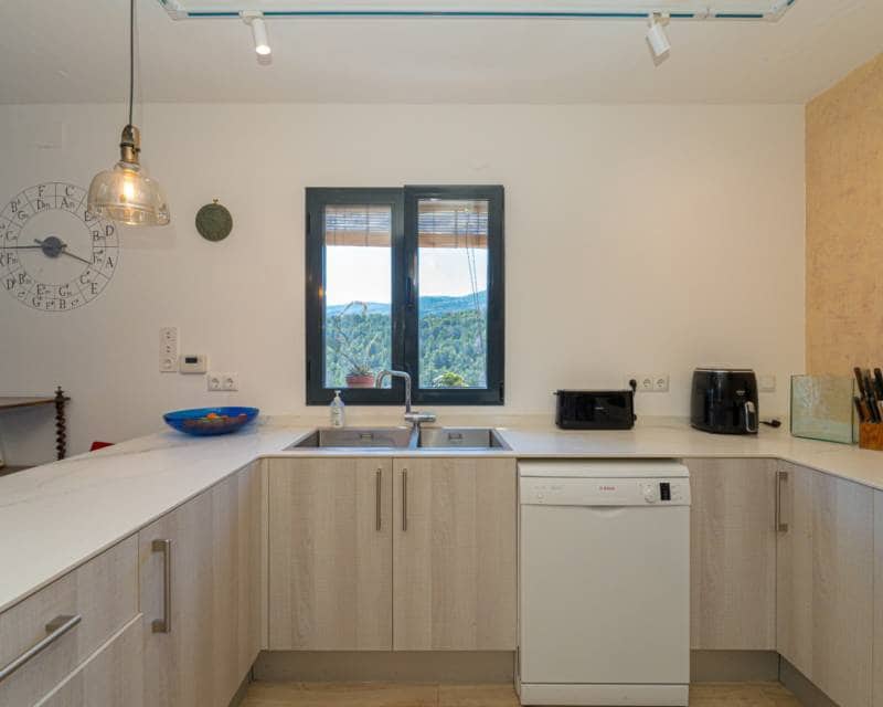 5 makuuhuone Huvila myytävänä paikassa Benissa mukana uima-altaan - 895 000 € (Ref: 9115069)