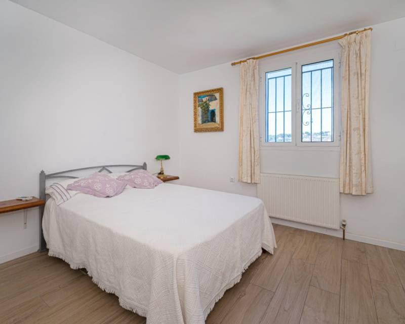 5 makuuhuone Huvila myytävänä paikassa Benissa mukana uima-altaan - 895 000 € (Ref: 9115069)