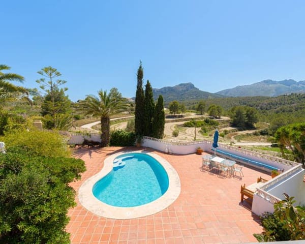 5 makuuhuone Huvila myytävänä paikassa Benissa mukana uima-altaan - 895 000 € (Ref: 9115069)