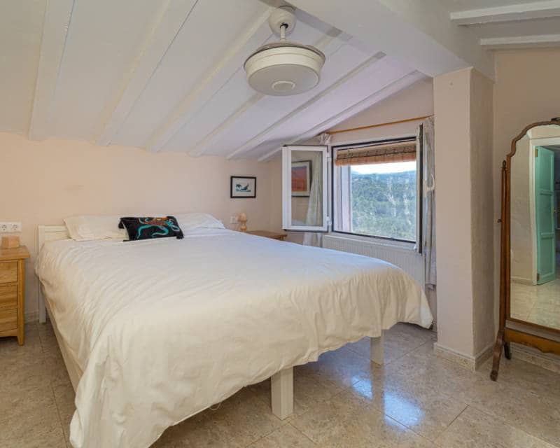 5 makuuhuone Huvila myytävänä paikassa Benissa mukana uima-altaan - 895 000 € (Ref: 9115069)