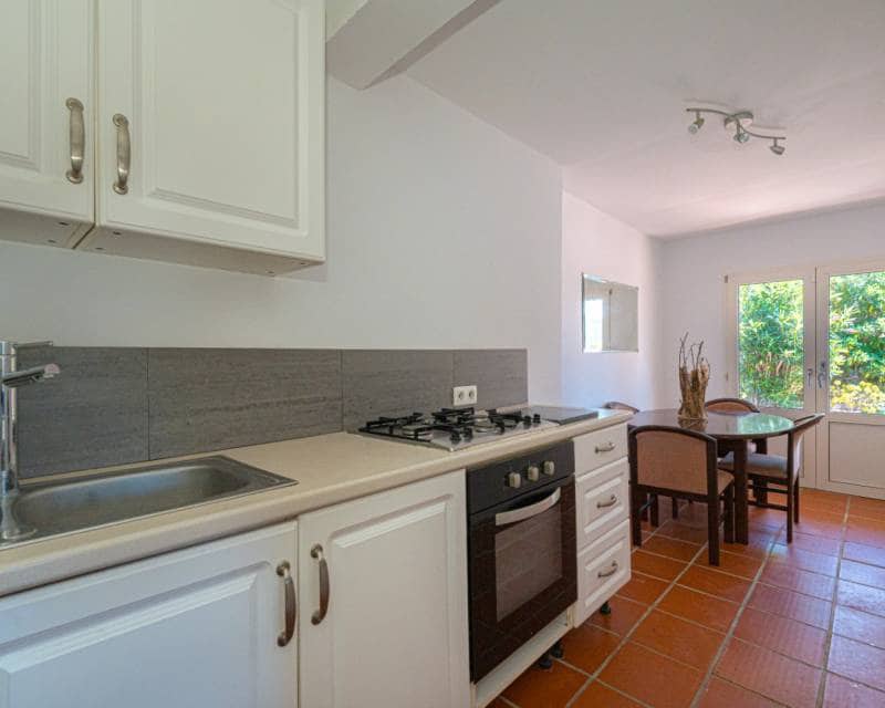 5 makuuhuone Huvila myytävänä paikassa Benissa mukana uima-altaan - 895 000 € (Ref: 9115069)