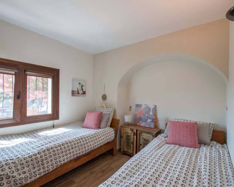 4 soveværelse Finca/Landehus til salg i Jalon / Xalo - € 695.000 (Ref: 9115070)