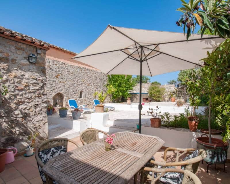 4 soveværelse Finca/Landehus til salg i Jalon / Xalo - € 695.000 (Ref: 9115070)