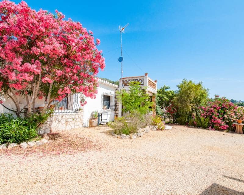 4 soveværelse Finca/Landehus til salg i Jalon / Xalo - € 695.000 (Ref: 9115070)