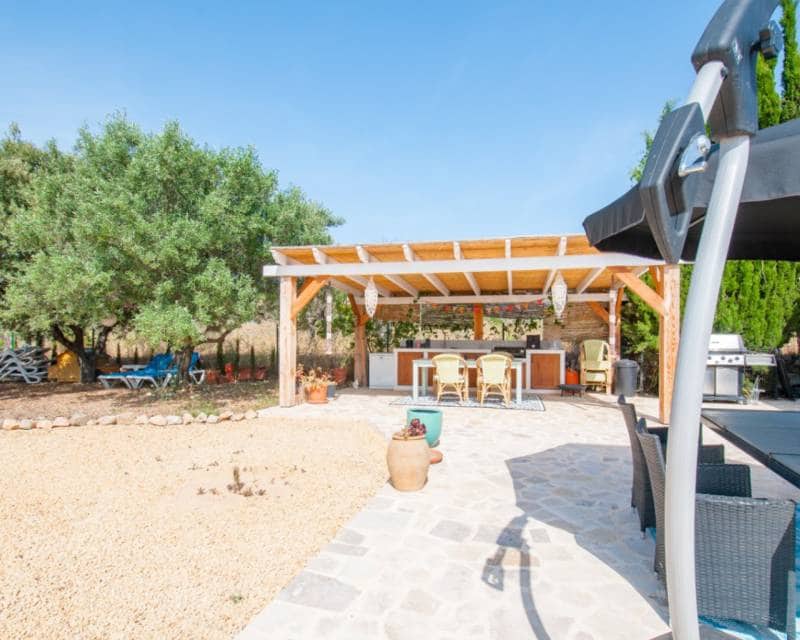 4 soveværelse Finca/Landehus til salg i Jalon / Xalo - € 695.000 (Ref: 9115070)