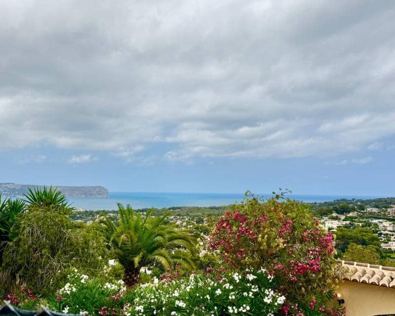 5 makuuhuone Huvila myytävänä paikassa Javea / Xabia mukana uima-altaan 
autotalli - 970 000 € (Ref: 9115072)