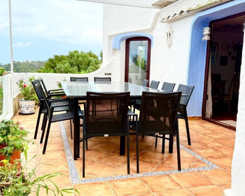 5 makuuhuone Huvila myytävänä paikassa Javea / Xabia mukana uima-altaan 
autotalli - 970 000 € (Ref: 9115072)