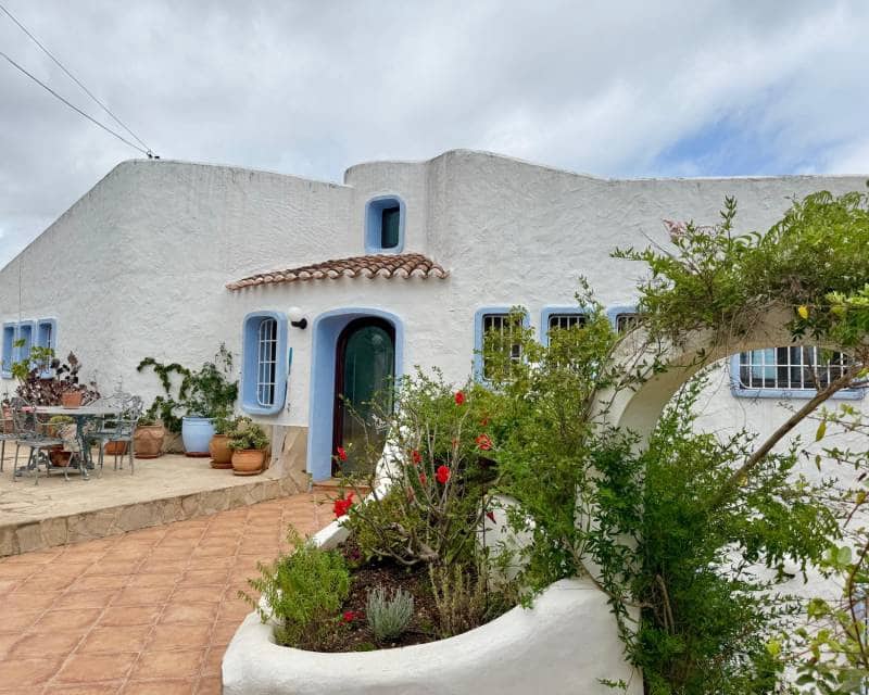 5 makuuhuone Huvila myytävänä paikassa Javea / Xabia mukana uima-altaan 
autotalli - 970 000 € (Ref: 9115072)