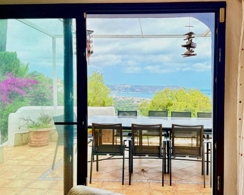 5 makuuhuone Huvila myytävänä paikassa Javea / Xabia mukana uima-altaan 
autotalli - 970 000 € (Ref: 9115072)