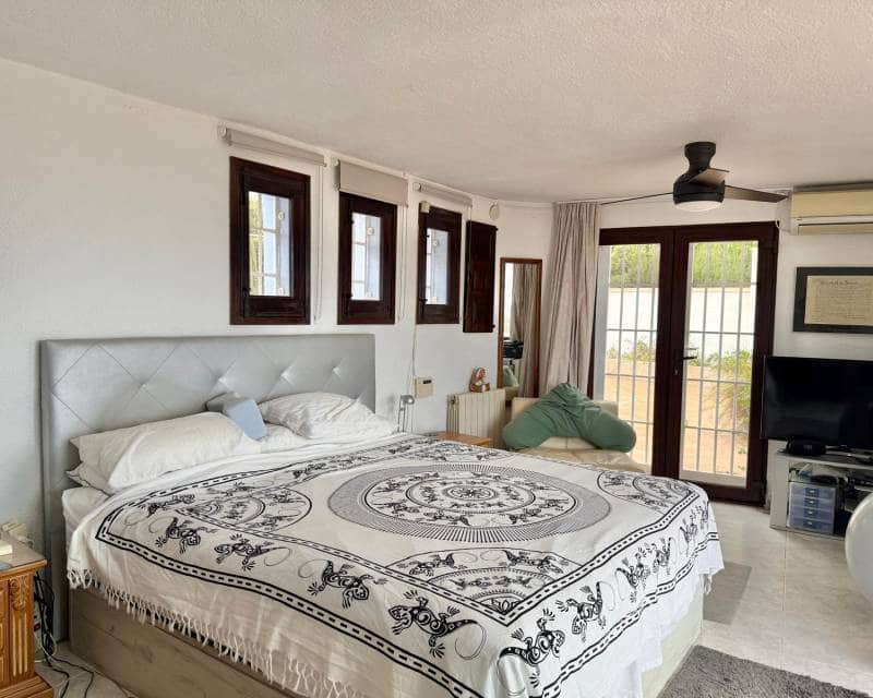 5 makuuhuone Huvila myytävänä paikassa Javea / Xabia mukana uima-altaan 
autotalli - 970 000 € (Ref: 9115072)