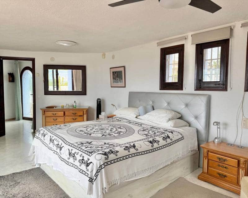 5 makuuhuone Huvila myytävänä paikassa Javea / Xabia mukana uima-altaan 
autotalli - 970 000 € (Ref: 9115072)