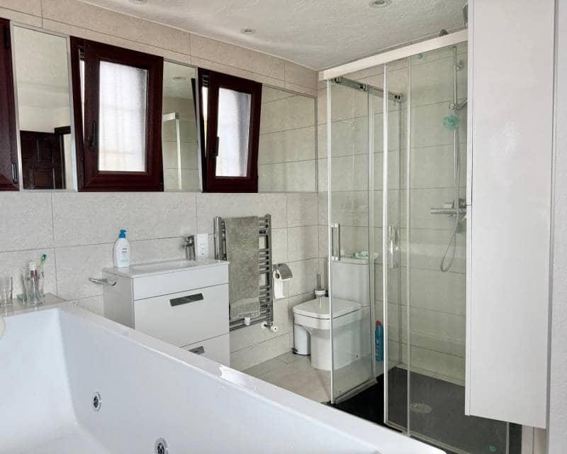 5 makuuhuone Huvila myytävänä paikassa Javea / Xabia mukana uima-altaan 
autotalli - 970 000 € (Ref: 9115072)