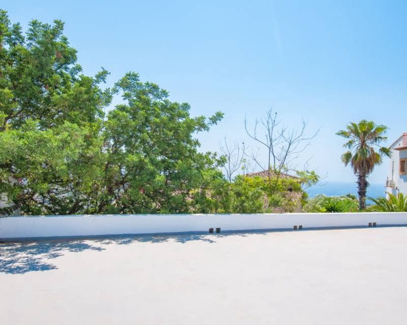 5 bedroom Villa for sale in Moraira with pool - € 1,400,000 (Ref: 9142372)