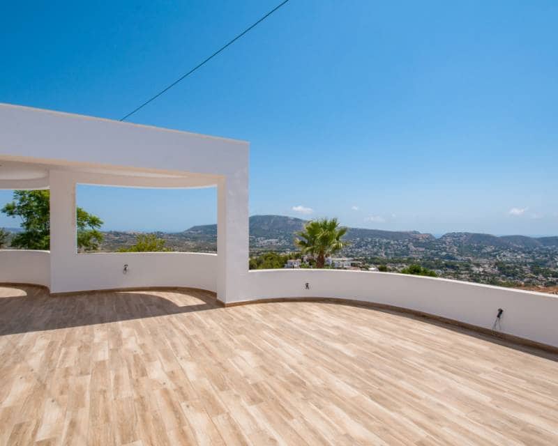 5 bedroom Villa for sale in Moraira with pool - € 1,400,000 (Ref: 9142372)