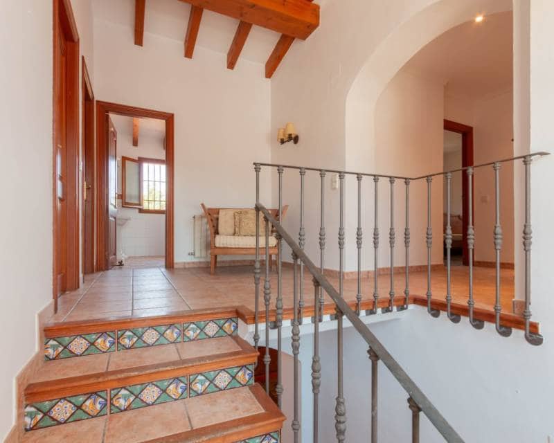 5 bedroom Villa for rent in Gata de Gorgos with pool - € 2,500 (Ref: 9142373)