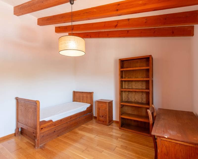 5 bedroom Villa for rent in Gata de Gorgos with pool - € 2,500 (Ref: 9142373)