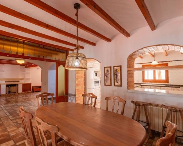 5 soveværelse Villa til leje i Gata de Gorgos med swimmingpool - € 2.500 (Ref: 9142373)