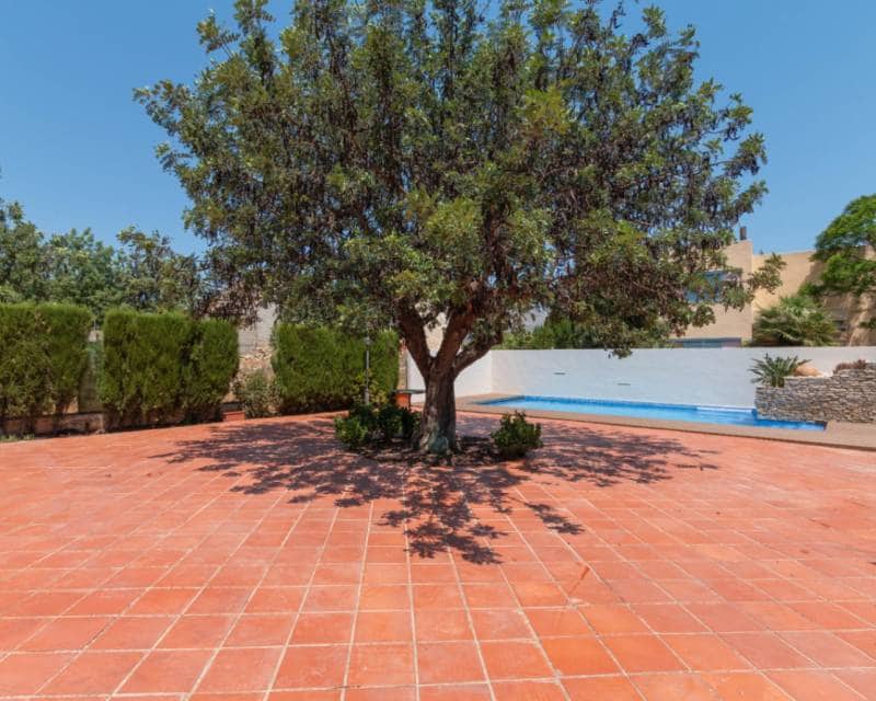 5 bedroom Villa for rent in Gata de Gorgos with pool - € 2,500 (Ref: 9142373)