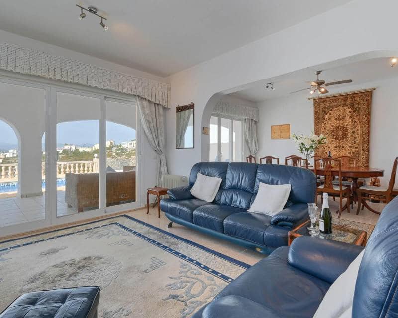 4 soveværelse Villa til salg i Cumbre del Sol med swimmingpool - € 975.000 (Ref: 9153208)