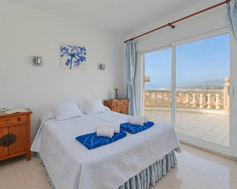 4 soveværelse Villa til salg i Cumbre del Sol med swimmingpool - € 975.000 (Ref: 9153208)