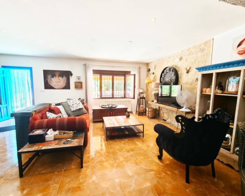 5 slaapkamer Finca/Landhuis te koop in Jalon / Xalo met zwembad - € 545.000 (Ref: 9164469)